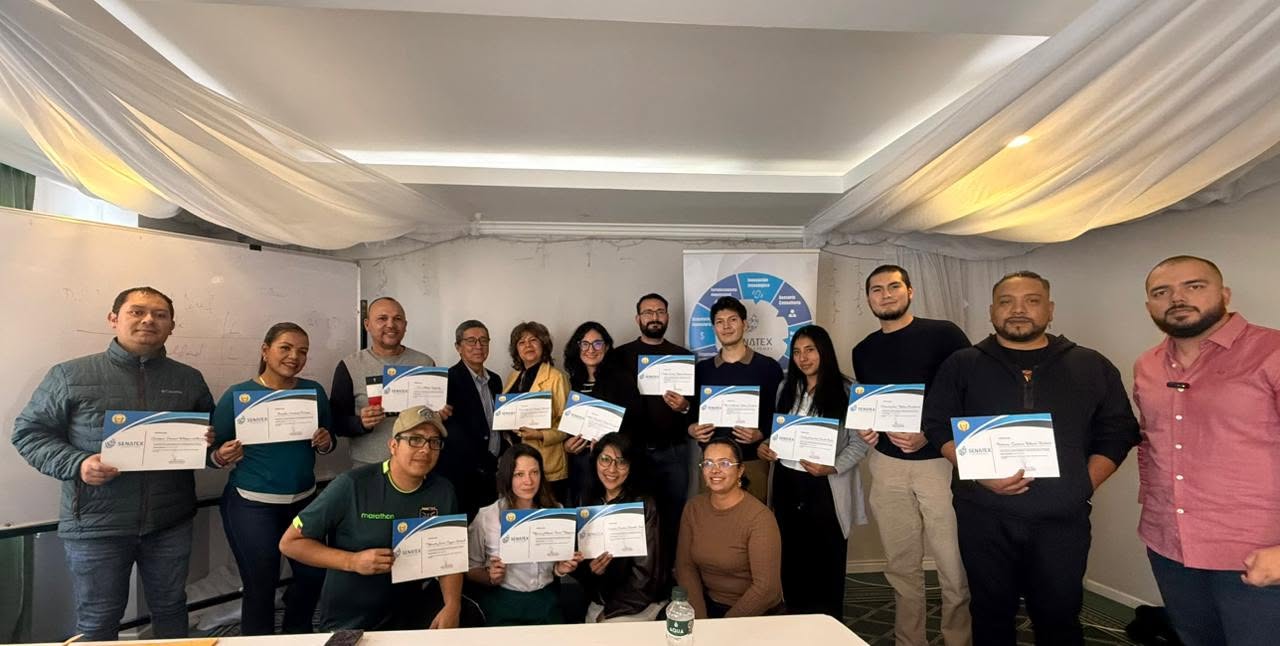 Participantes de cursos especializados CGP 11